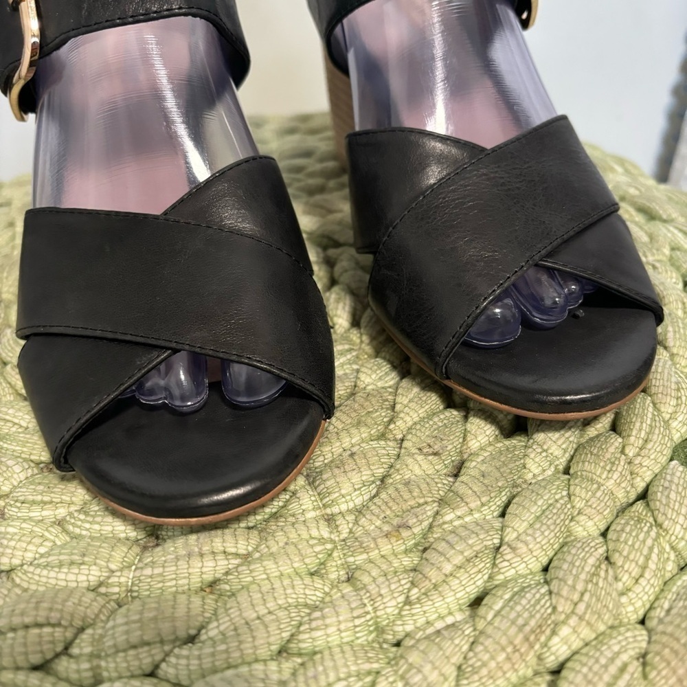 NEW Anthropologie Silent D Silchon Black Leather Crisscross Strap Heeled Sandal - Picture 5 of 11